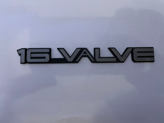 Emblem "16 Valve"